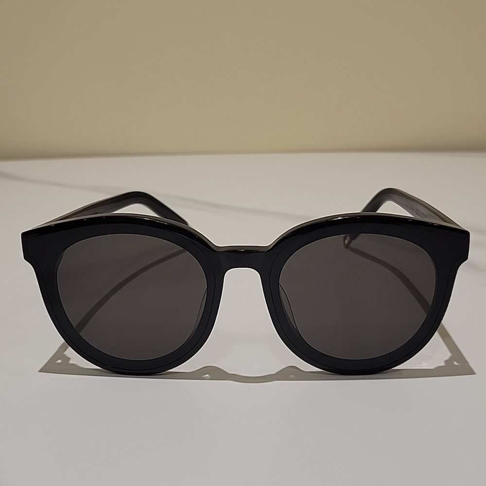 Gentle Monster Black Peter Flatba Sunglasses - Picture 2 of 12
